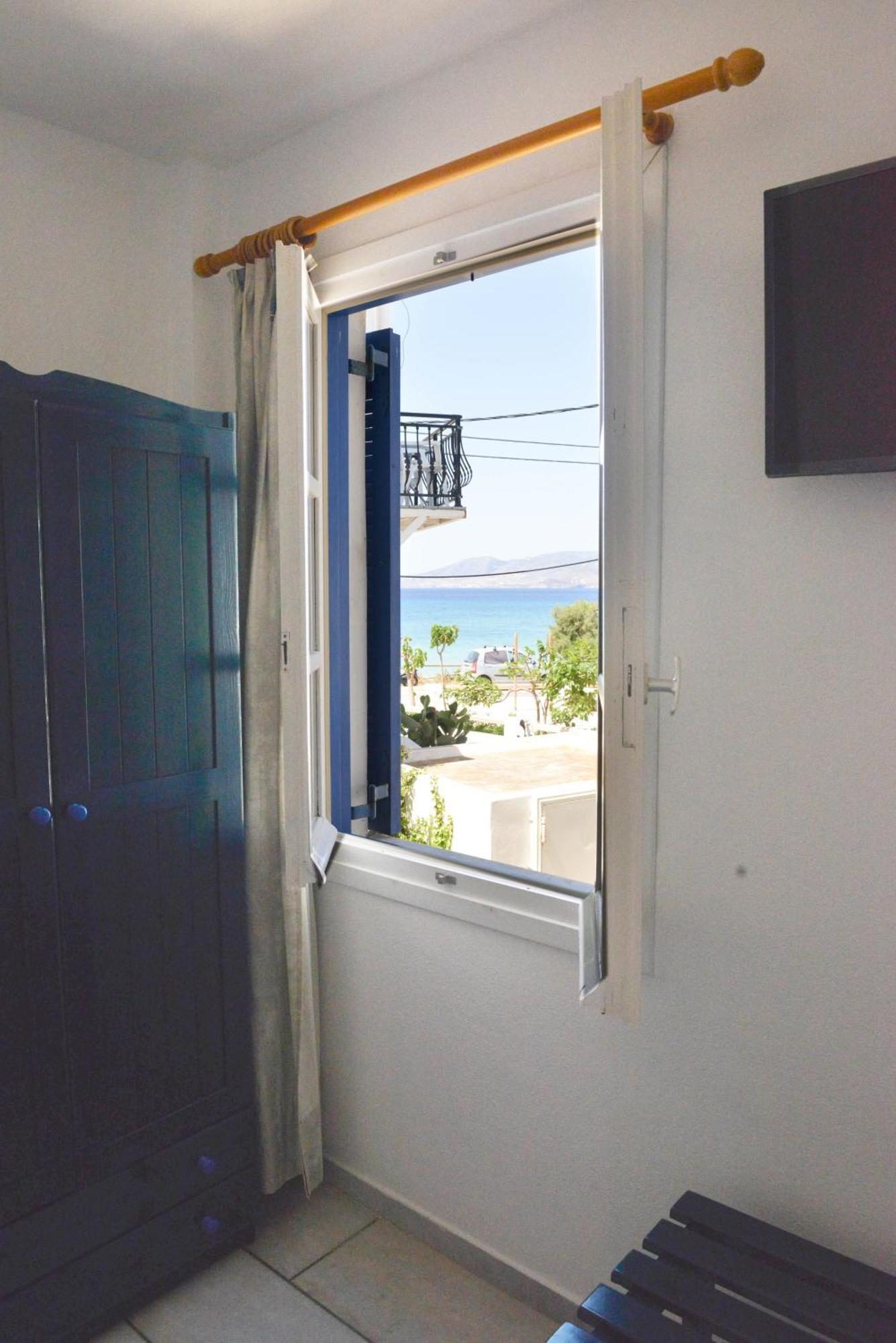 Plaza Studios Agia Anna  Exteriör bild