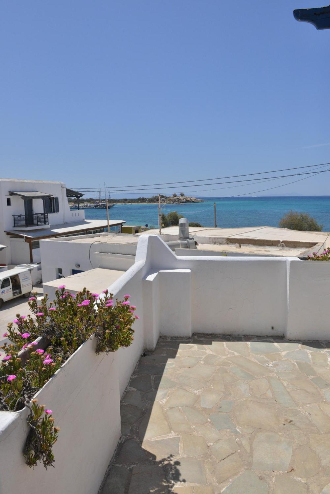 Plaza Studios Agia Anna  Exteriör bild