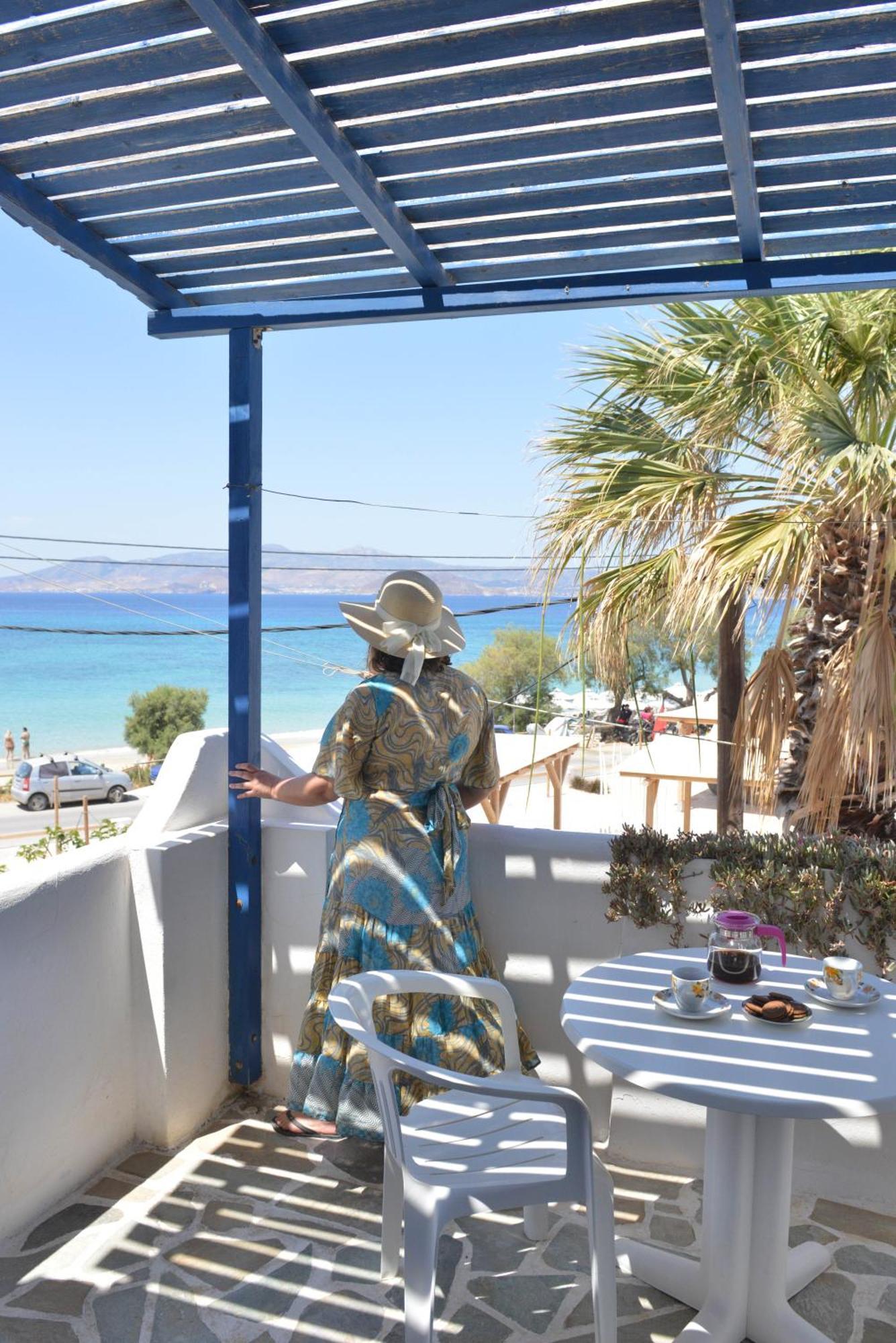 Plaza Studios Agia Anna  Exteriör bild
